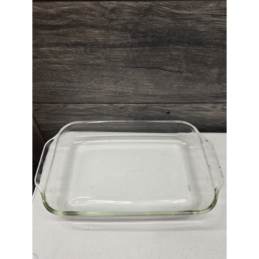 Vintage PYREX 232-R Clear Glass 11 x 7 x 1.5 Casserole Dish 2 Qt Baking Pan